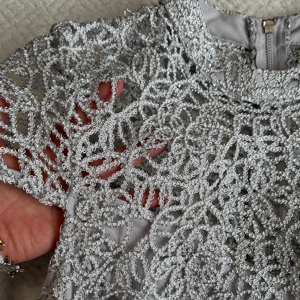 Premier Amour Gray Lace Midi Dress Sz 16 - Picture 4 of 9